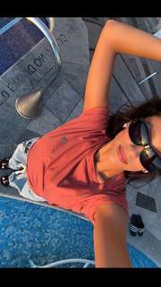 Shay Mitchell feet photo thumbnail