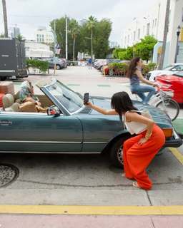 Shay Mitchell feet photo thumbnail