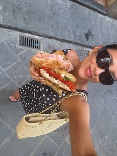 Shay Mitchell feet photo thumbnail