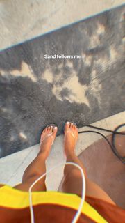 Shay Mitchell feet photo 4