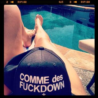Shay Mitchell feet photo thumbnail