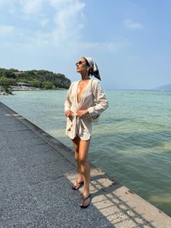 Shay Mitchell feet photo 2
