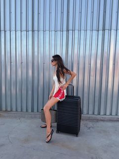 Shay Mitchell feet photo 8