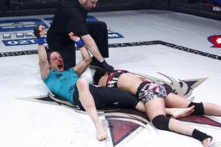 Shayna Andrea Baszler feet photo 4