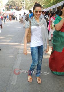 Shazahn Padamsee feet photo 11