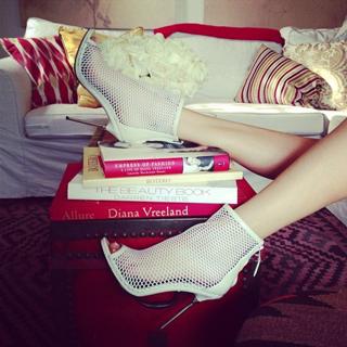 Shea Marie feet photo 5
