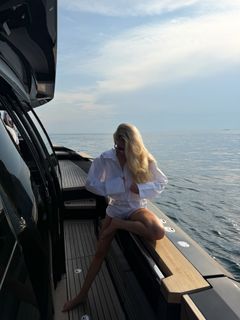 Shea Marie feet photo 5