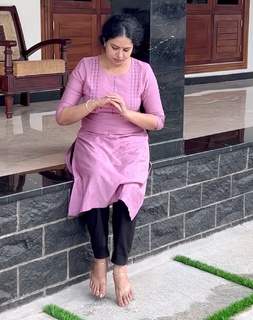 Sheelu Abraham feet photo 10