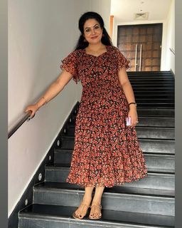 Sheelu Abraham feet photo 8