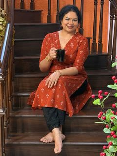 Sheelu Abraham feet photo 5