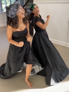 Sheena Melwani feet photo thumbnail