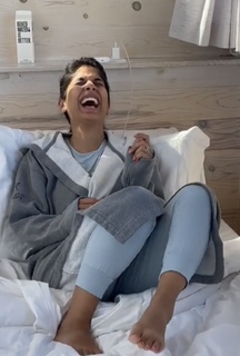 Sheena Melwani feet photo thumbnail