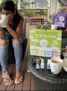 Sheena Melwani feet photo thumbnail