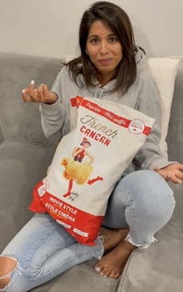 Sheena Melwani feet photo thumbnail