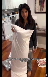 Sheena Melwani feet photo thumbnail