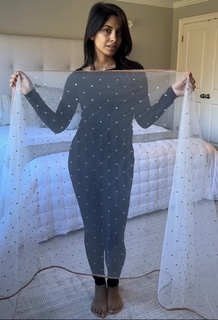 Sheena Melwani feet photo thumbnail