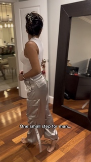 Sheena Melwani feet photo thumbnail