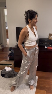 Sheena Melwani feet photo thumbnail