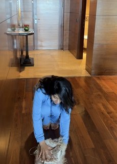 Sheena Melwani feet photo thumbnail