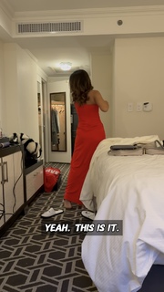 Sheena Melwani feet photo thumbnail