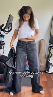 Sheena Melwani feet photo thumbnail