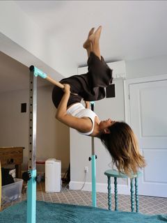 Sheena Melwani feet photo thumbnail