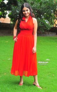 Sheena Shahabadi feet photo 19