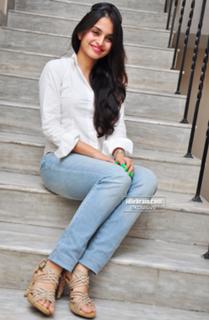Sheena Shahabadi feet photo 5