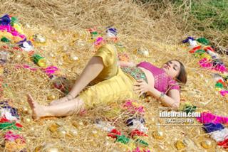 Sheena Shahabadi feet photo 11