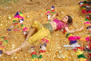 Sheena Shahabadi feet photo 2
