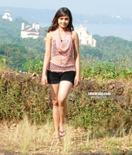 Sheena Shahabadi feet photo 14