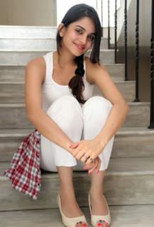 Sheena Shahabadi feet photo 17