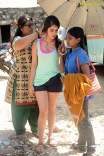 Sheena Shahabadi feet photo 12