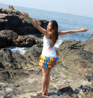 Sheena Shahabadi feet photo 20