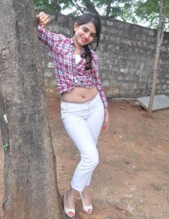 Sheena Shahabadi feet photo 20