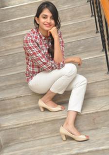 Sheena Shahabadi feet photo 16