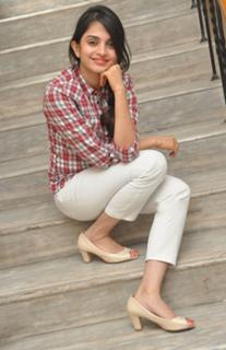 Sheena Shahabadi feet photo 13