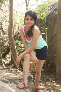 Sheena Shahabadi feet photo 19