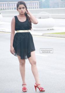 Sheena Shahabadi feet photo 2