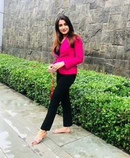 Shefali Bagga feet photo 11