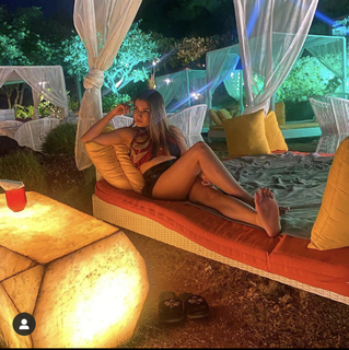 Shefali Bagga feet photo 1