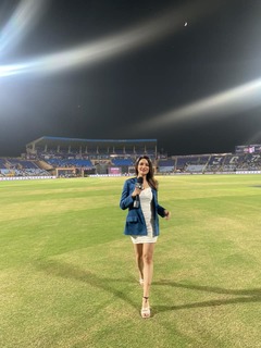 Shefali Bagga feet photo 12