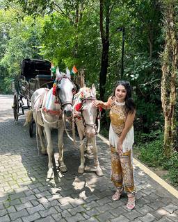 Shefali Bagga feet photo 19