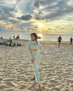Shefali Bagga feet photo 17