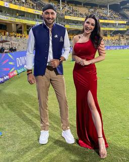 Shefali Bagga feet photo 9
