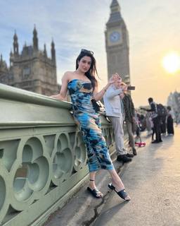 Shefali Bagga feet photo 9
