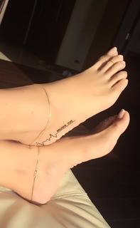 Shefali Shah feet photo 7