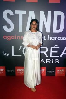 Shefali Shah feet photo 20