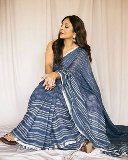 Shefali Shah feet photo 15