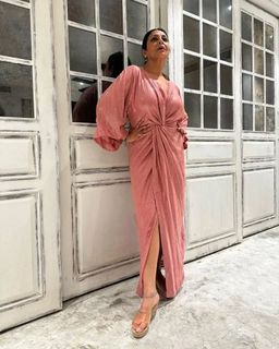 Shefali Shah feet photo 5